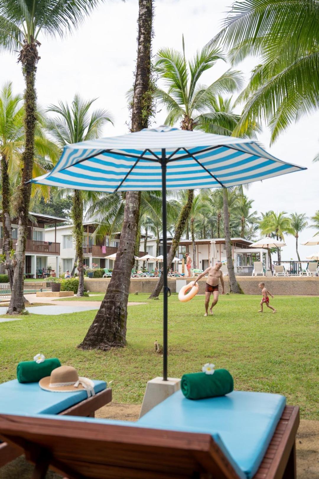 The Briza Beach Resort, Khao Lak Sha Extra Plus Exterior photo