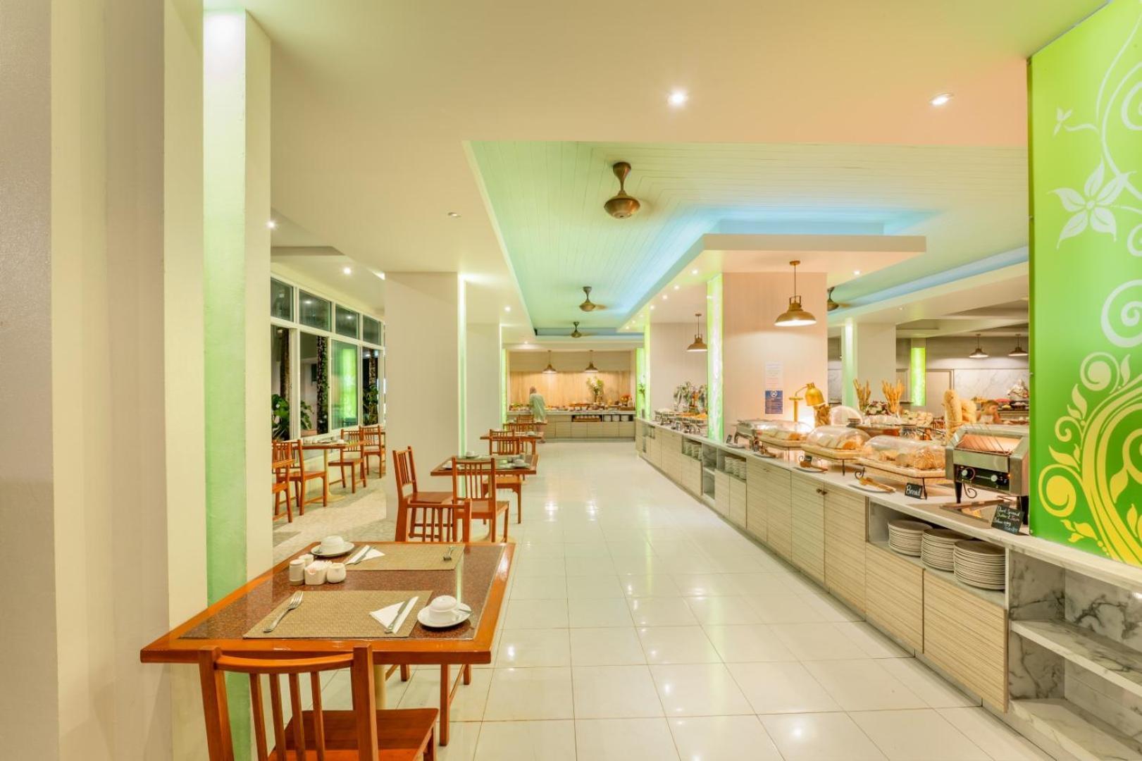 The Briza Beach Resort, Khao Lak Sha Extra Plus Exterior photo