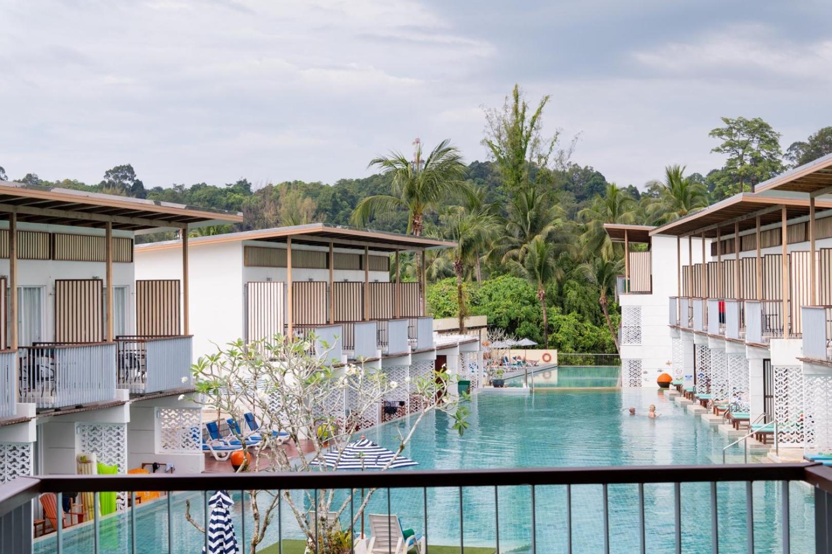 The Briza Beach Resort, Khao Lak Sha Extra Plus Room photo