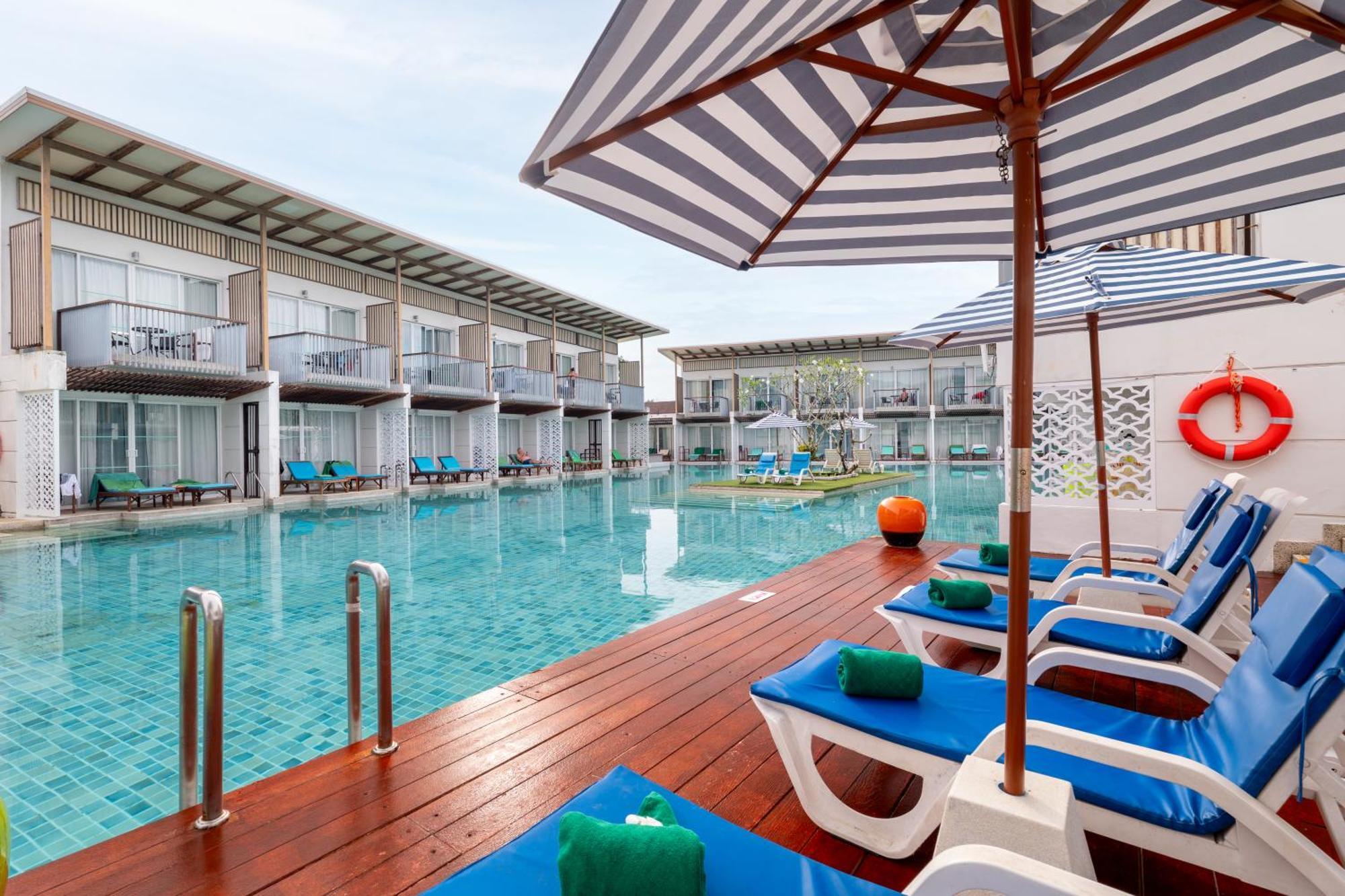 The Briza Beach Resort, Khao Lak Sha Extra Plus Exterior photo